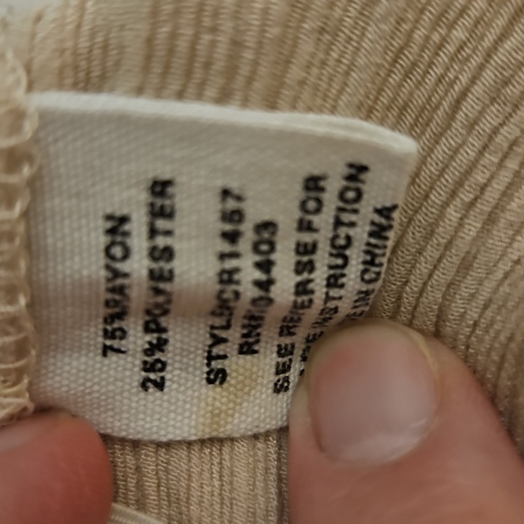 BLU PEPPER Gold Metallic Cream Smocked Peplum Long Sleeve Criss Cross Top - Picture 9 of 10